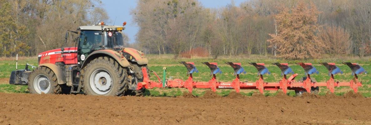 Оборотный полунавесной плуг Sukov Arcoagro-180