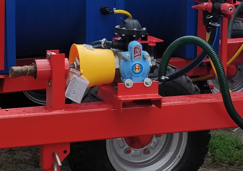 Машина моечная, дезинфекционно-побелочная МДП-2000